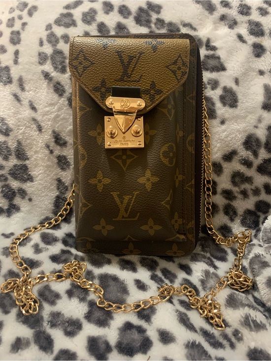 The Unbranded Brand Handbags - 🔥SALE TODAY ONLY NWOT Designer Inspired Monogram Mobile Crossbody